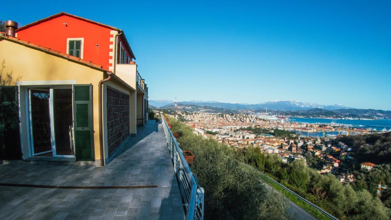 Agriturismo La Pietra 1 E La Pietra 2 La Spezia Exterior photo
